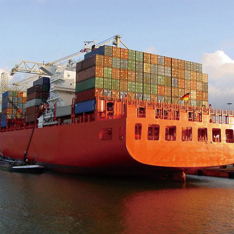 Nave portacontainer da stiva da 10000 tonnellate