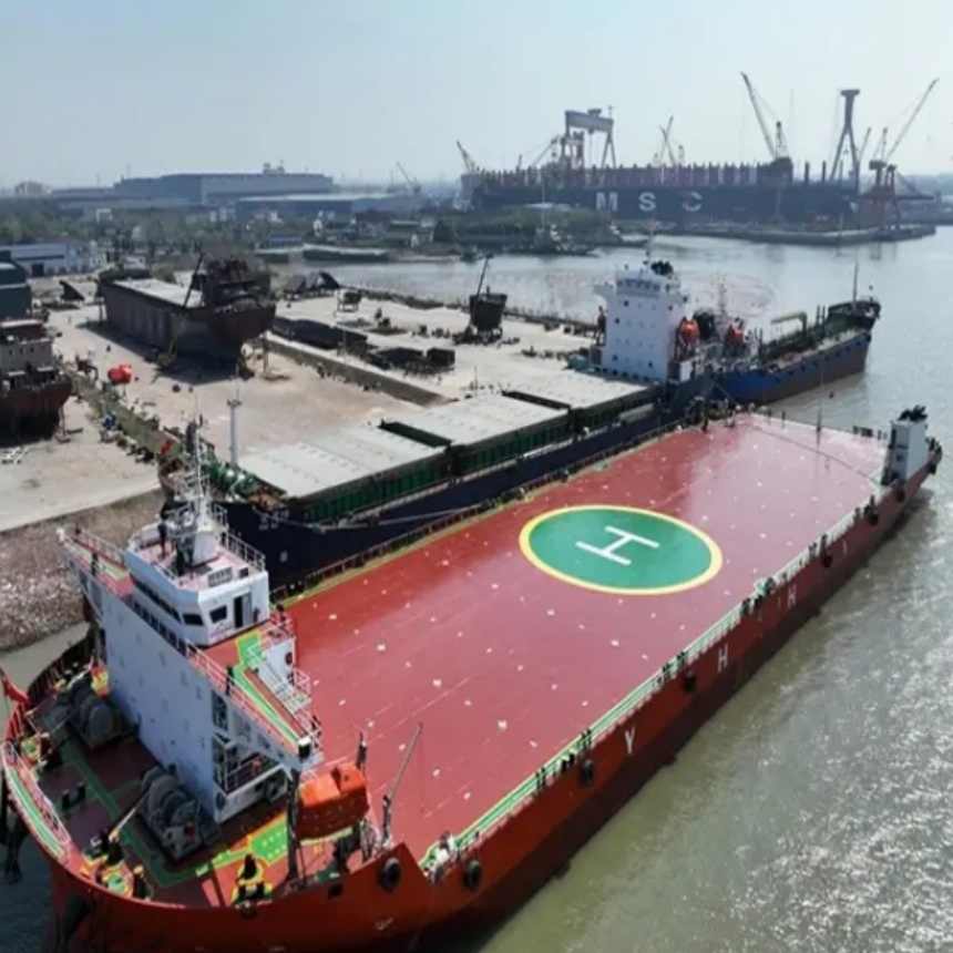 Perché le chiatte LCT sono ideali per il trasporto di carichi pesanti in acque poco profonde?