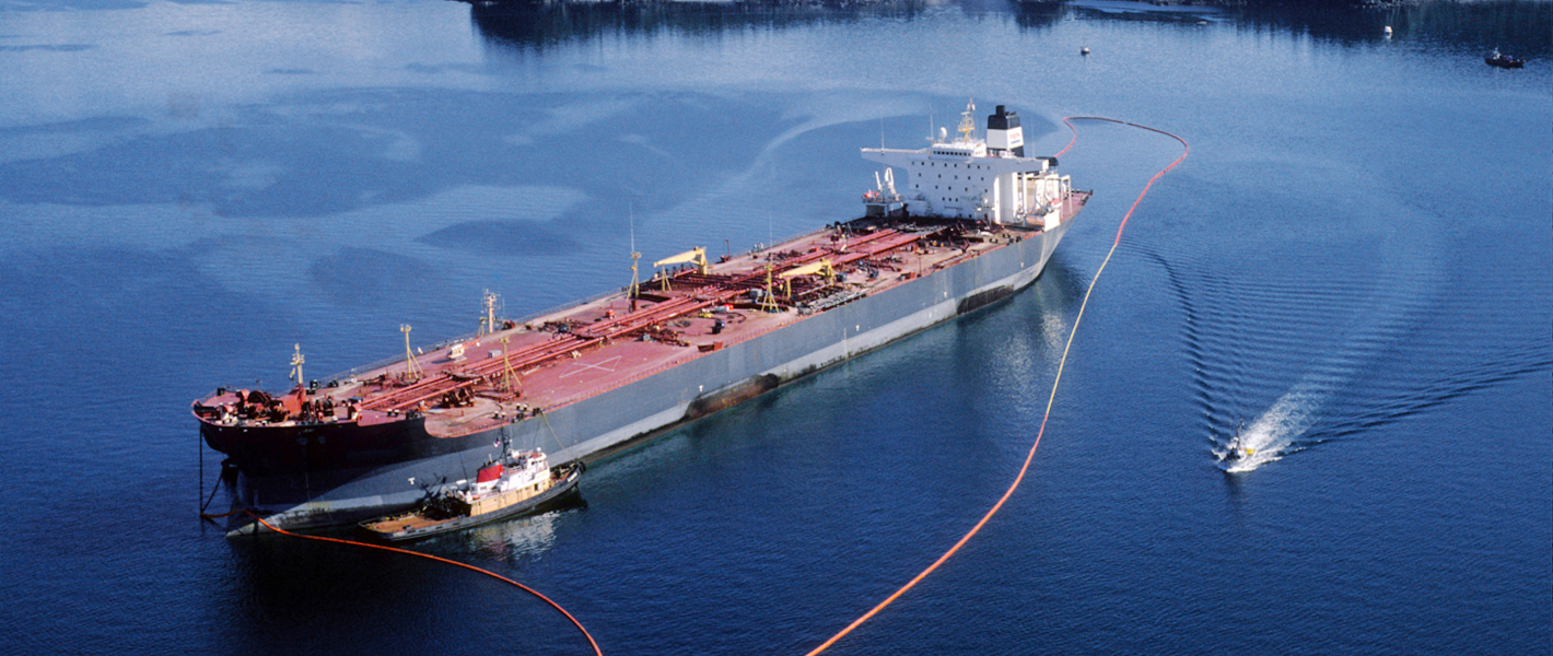 Rischio fuoriuscita di petrolio dalla cisterna