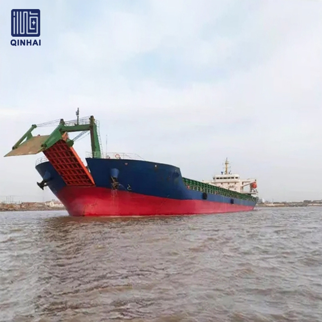 Chiatta per traghetto semovente LCT da 50 m. Chiatta portante