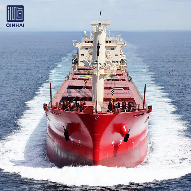 Come cambia la tratta della nave portarinfuse con il carico del carico?